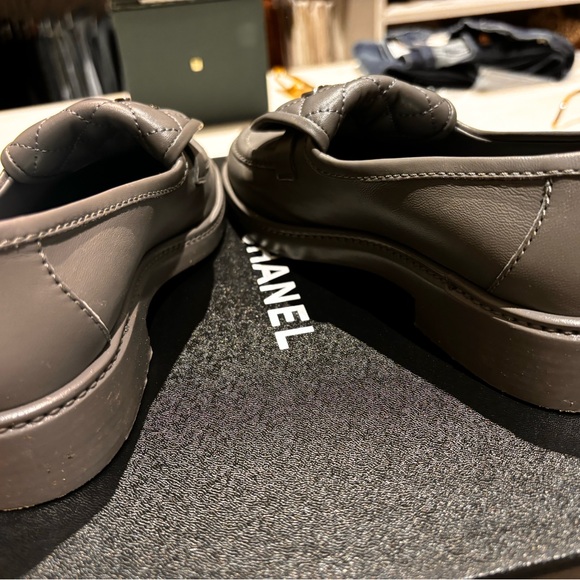 CHANEL Gray Quilted Women's Loafers - Picture 5 of 6